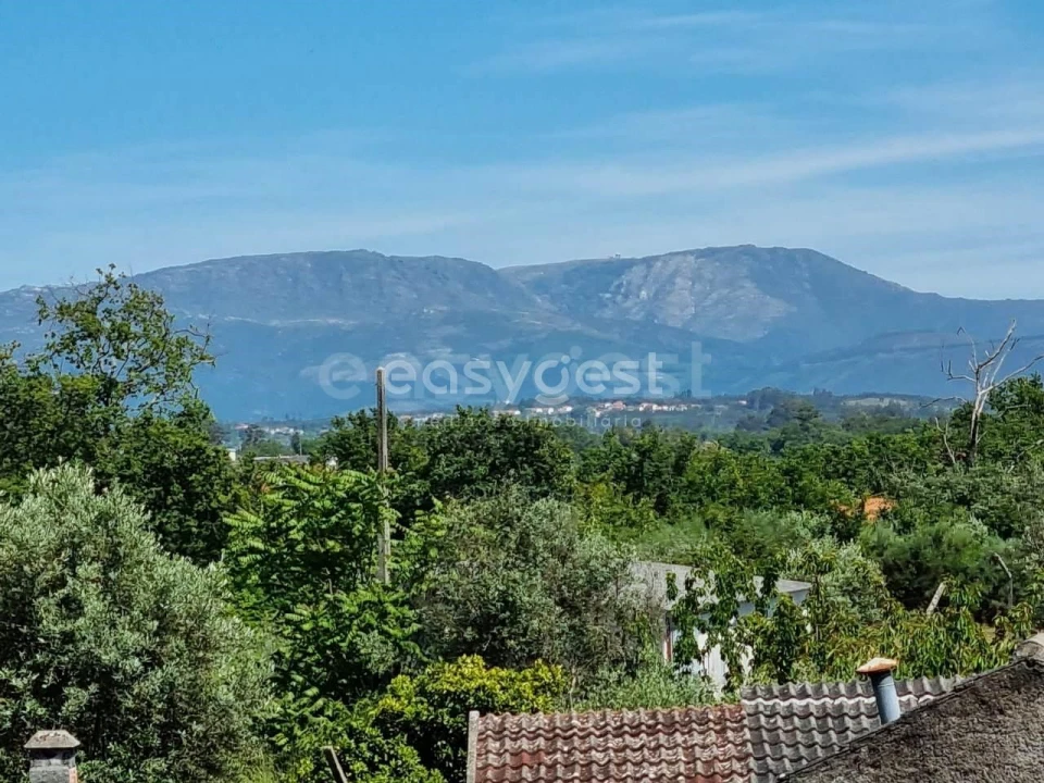 Moradia T4 para Venda em Travanca de Lagos Foto 19