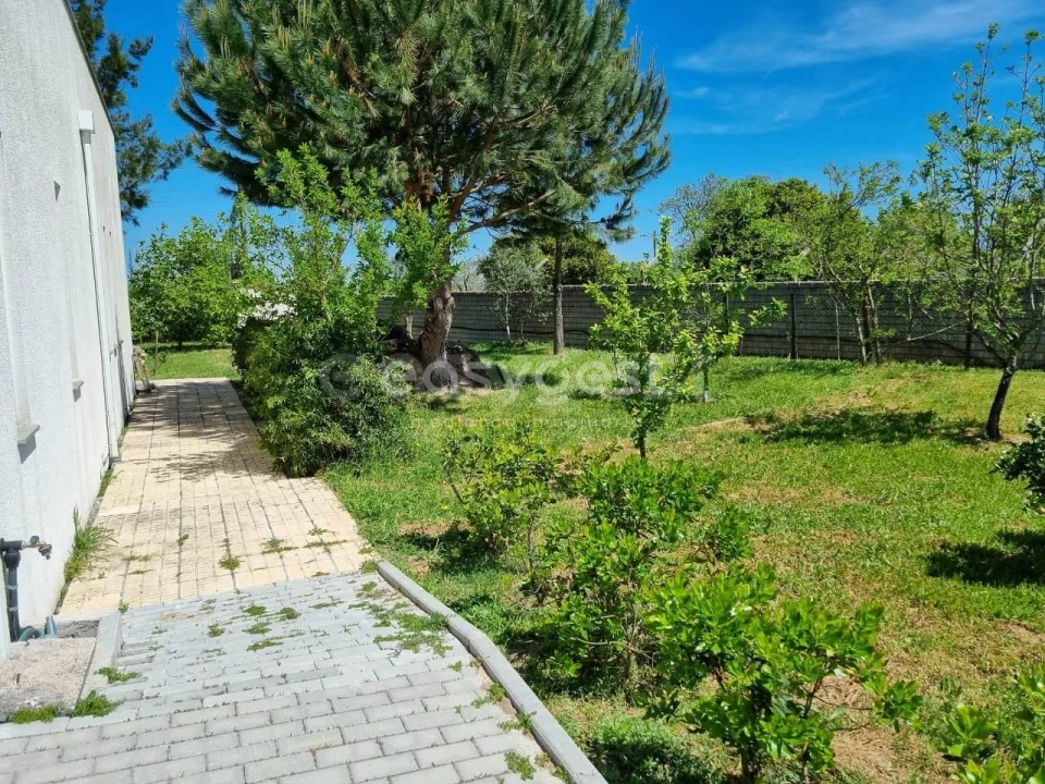 Moradia T4 para Venda em Travanca de Lagos Foto 27