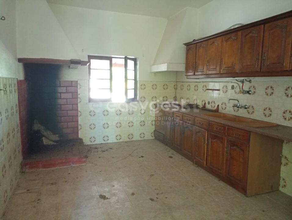 Moradia T6 para Venda em Cernache Foto 22