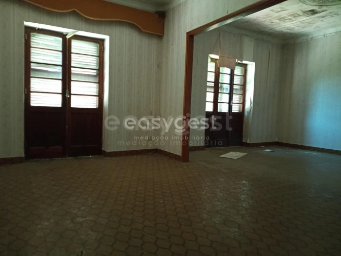 Moradia T6 para Venda em Cernache Foto 14