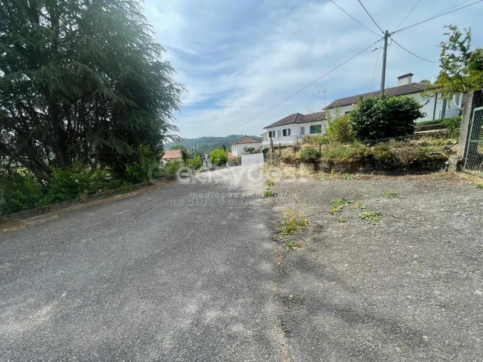Terreno para Venda em Couto de Baixo e Couto de Cima Foto 22