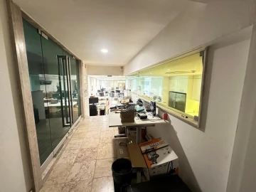 Loja para Venda em Lumiar