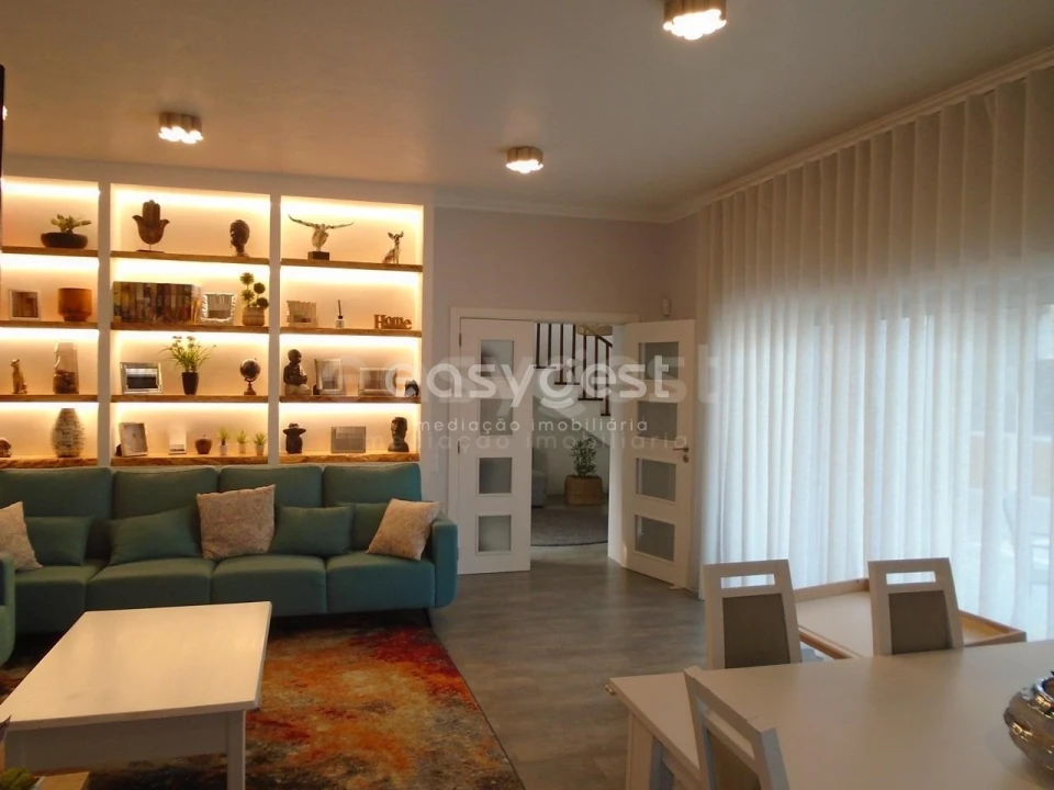 Moradia T3 para Venda em Pataias e Martingança Foto 9