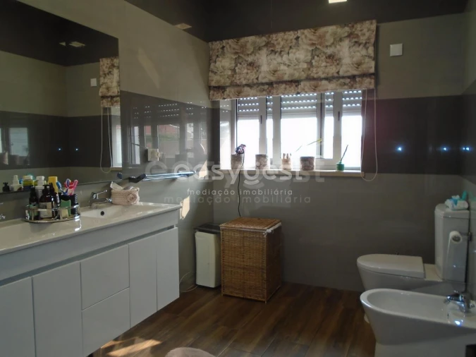 Moradia T3 para Venda em Pataias e Martingança Foto 19