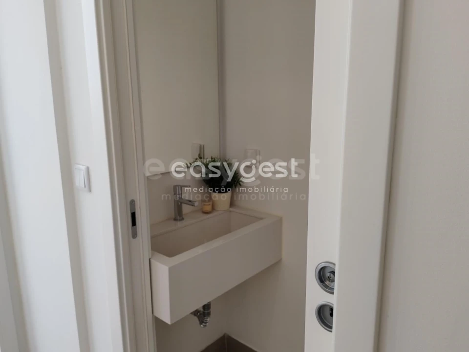 Apartamento T2 para Venda em Estrela Foto 11