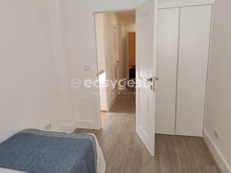 Apartamento T2 para Venda em Estrela Foto 24