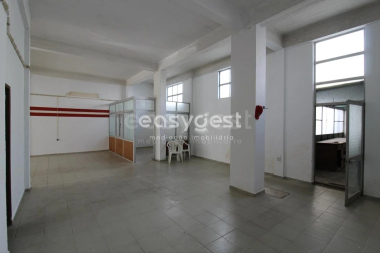 Loja para Venda em Portimão Foto 4