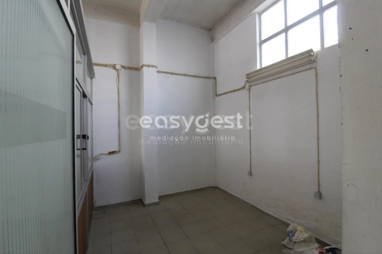 Loja para Venda em Portimão Foto 7