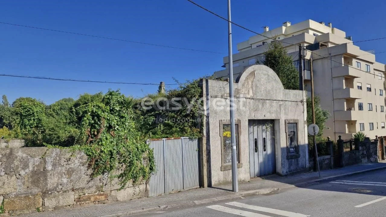 Terreno para Venda em Custóias, Leça do Balio e Guifões Foto 1
