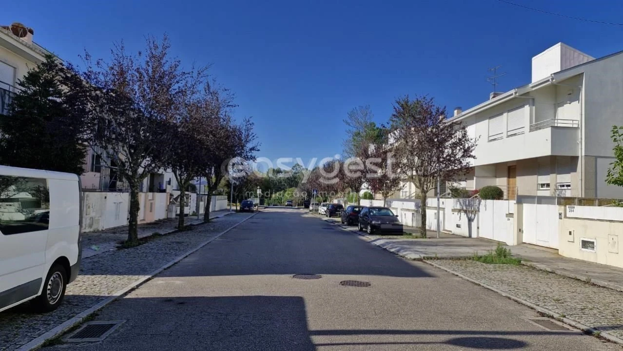 Terreno para Venda em São Mamede de Infesta e Senhora da Hora Foto 6