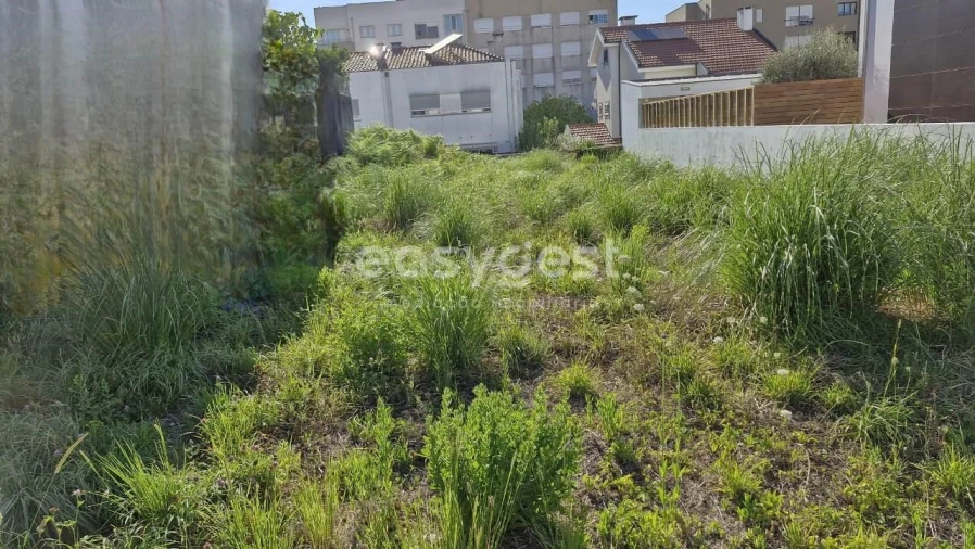 Terreno para Venda em São Mamede de Infesta e Senhora da Hora Foto 4