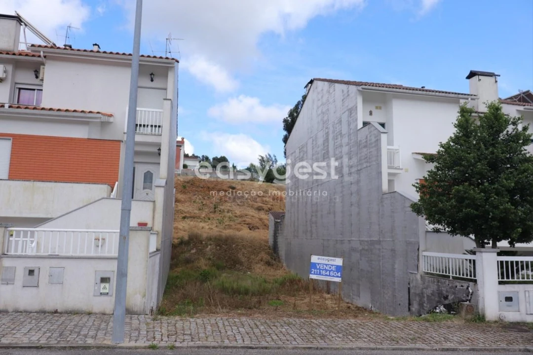 Terreno para Venda em Mundão Foto 2