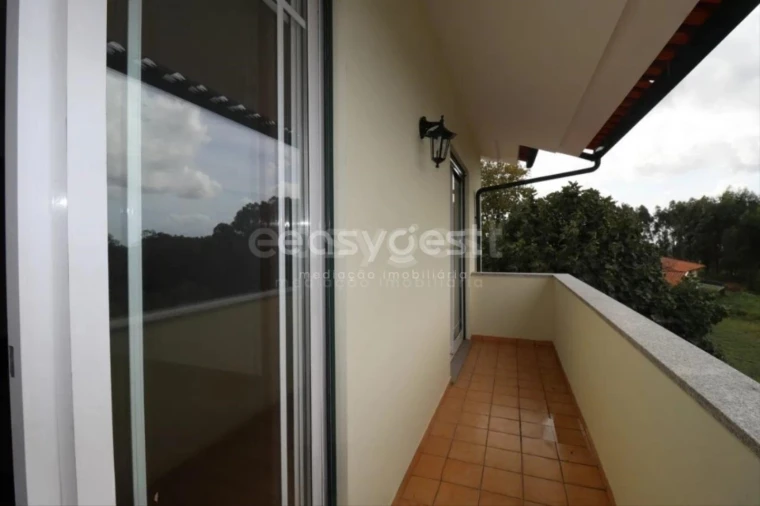 Moradia T3 para Venda em Branca Foto 24