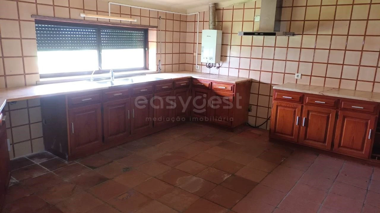 Moradia T3 para Venda em Batalha Foto 6