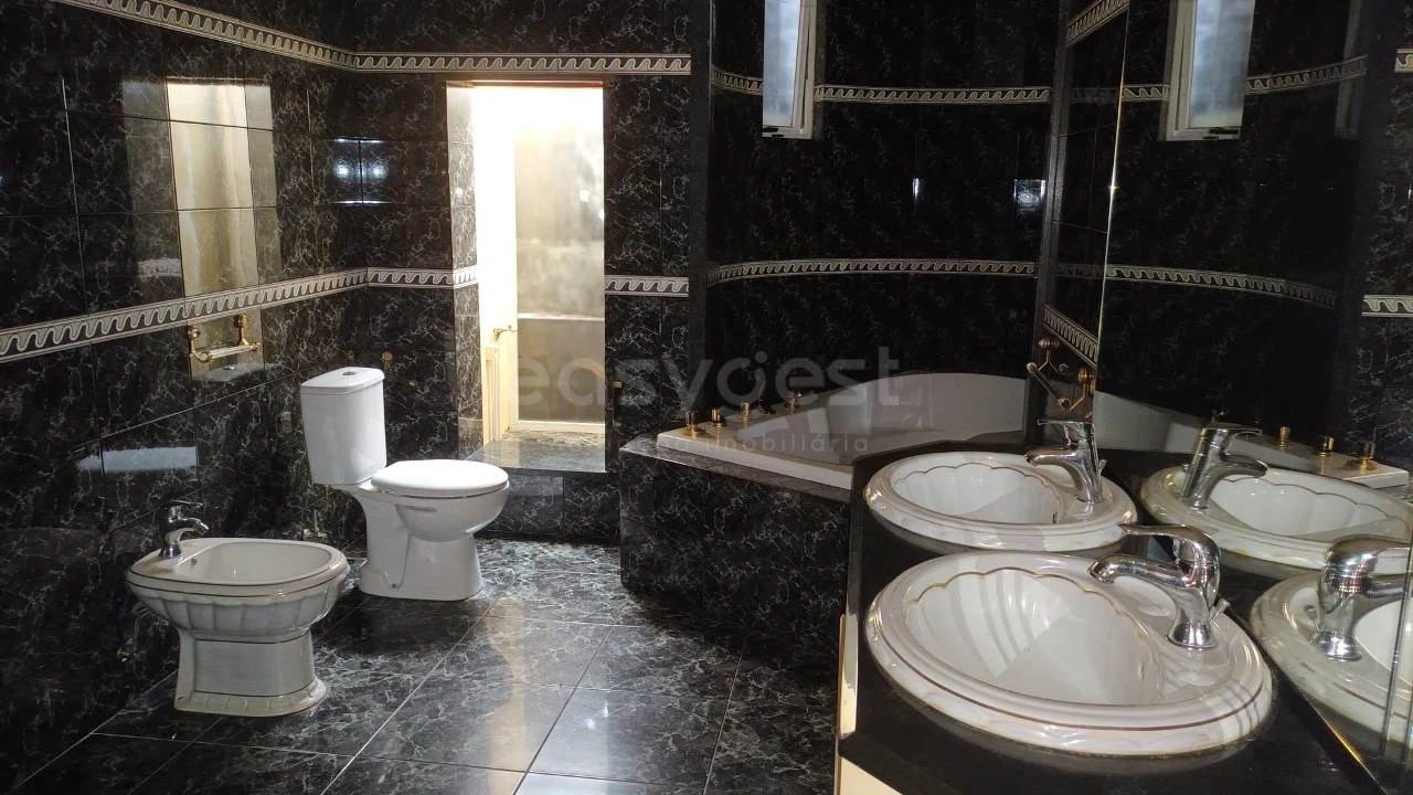 Moradia T3 para Venda em Batalha Foto 14