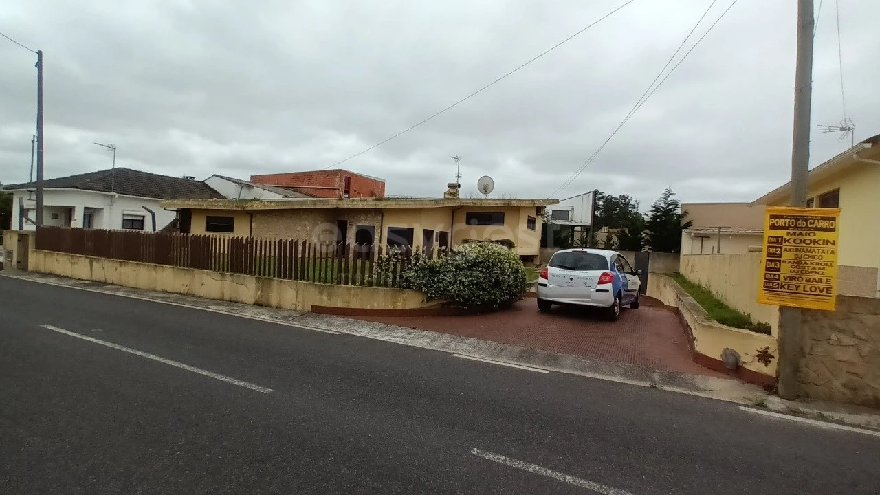 Moradia T3 para Venda em Batalha Foto 25