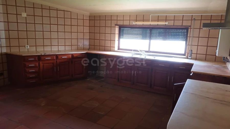 Moradia T3 para Venda em Batalha Foto 5