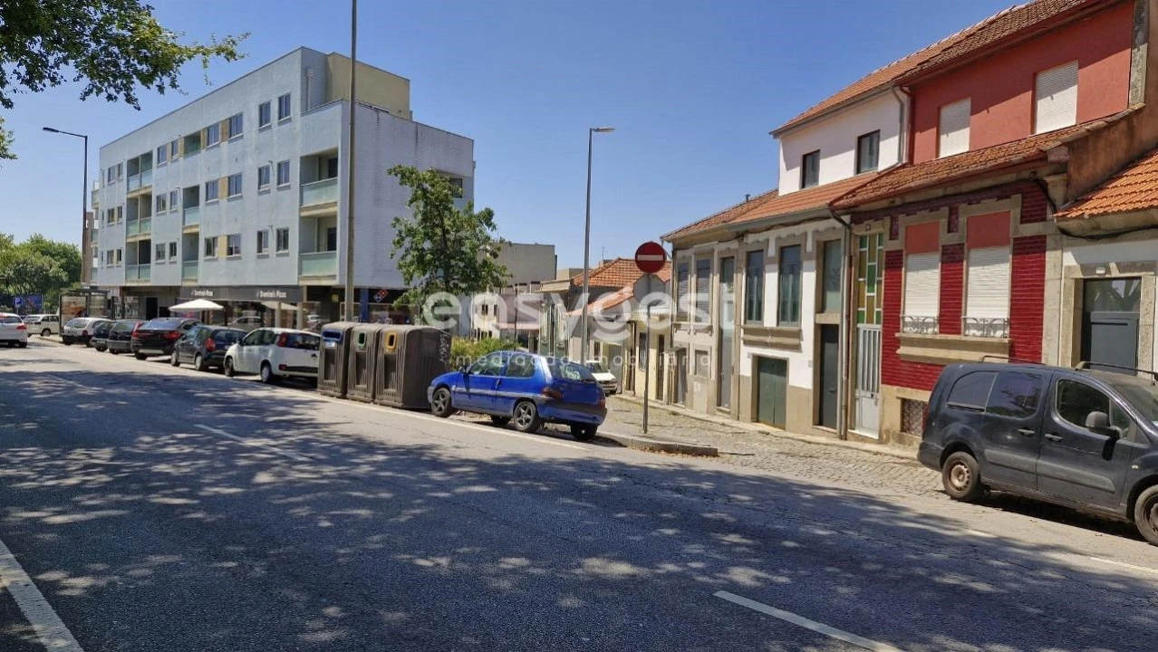 Terreno para Venda em Paranhos Foto 5