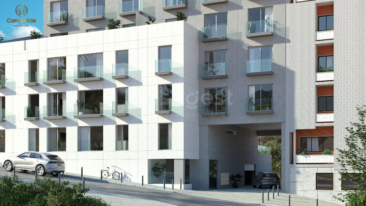 Apartamento T2 para Venda em Campolide Foto 3