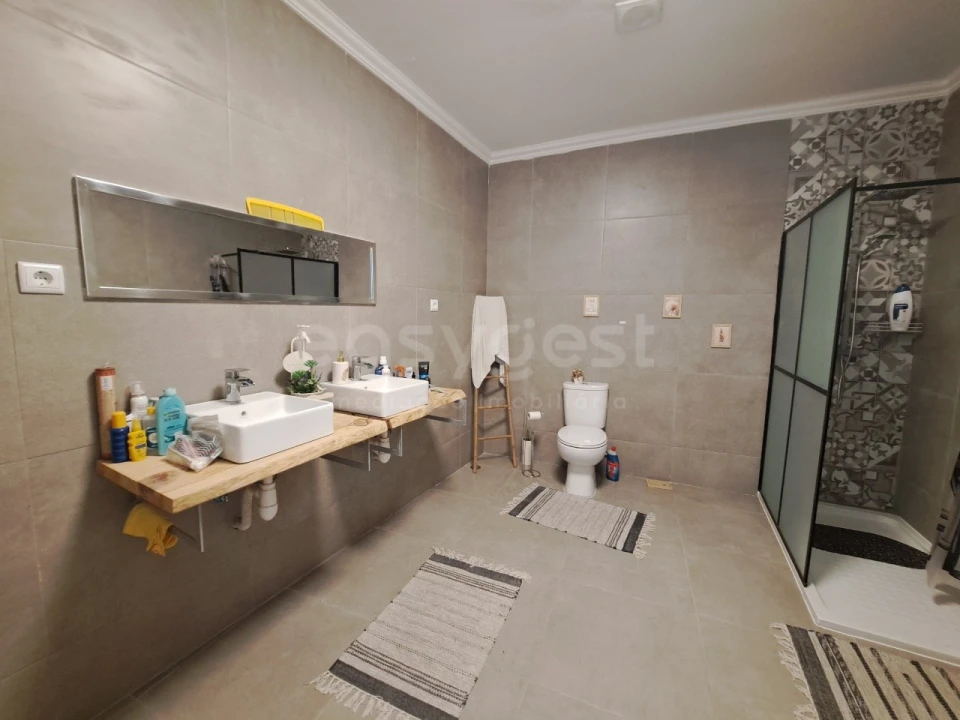 Moradia T3 para Venda em Salvada e Quintos Foto 6