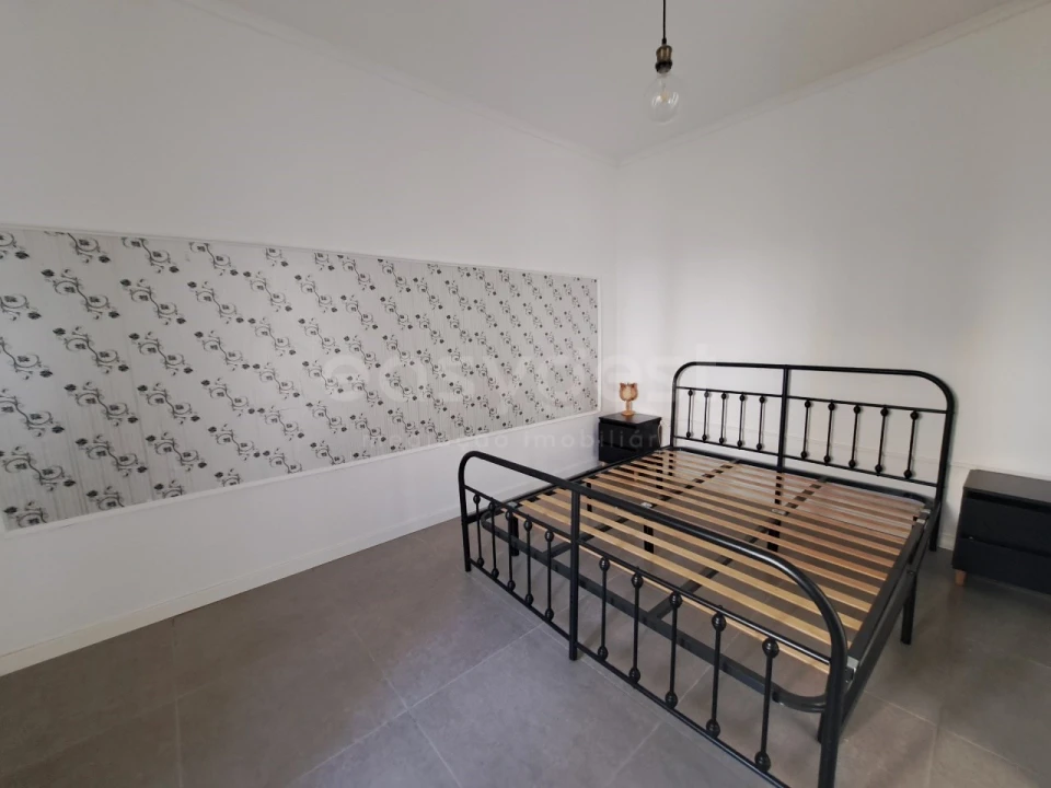 Moradia T3 para Venda em Salvada e Quintos Foto 7