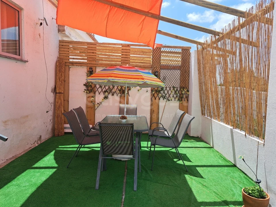 Moradia T3 para Venda em Salvada e Quintos Foto 12