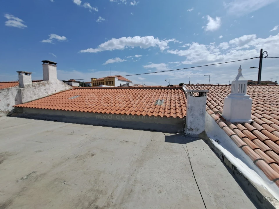 Moradia T3 para Venda em Salvada e Quintos Foto 14