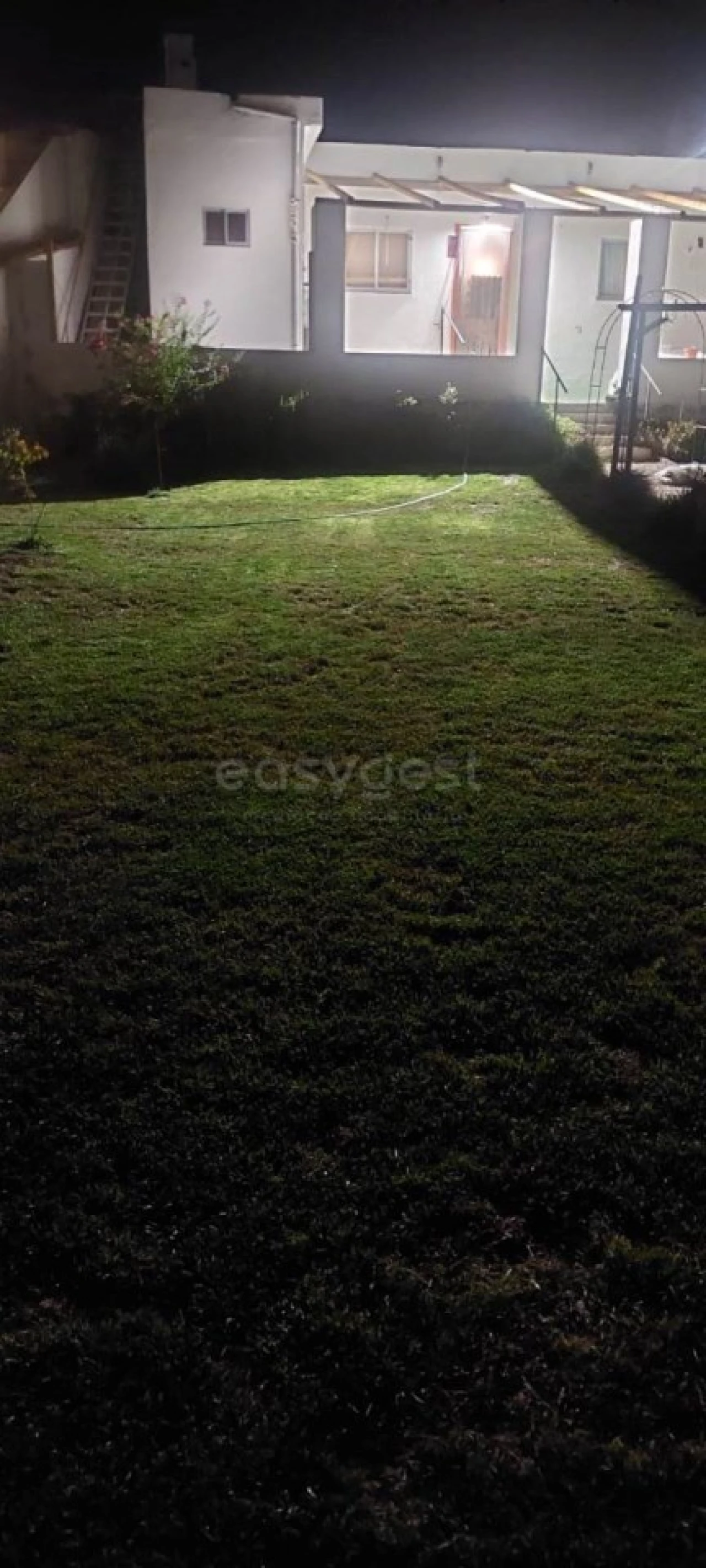 Moradia T3 para Venda em Salvada e Quintos Foto 21