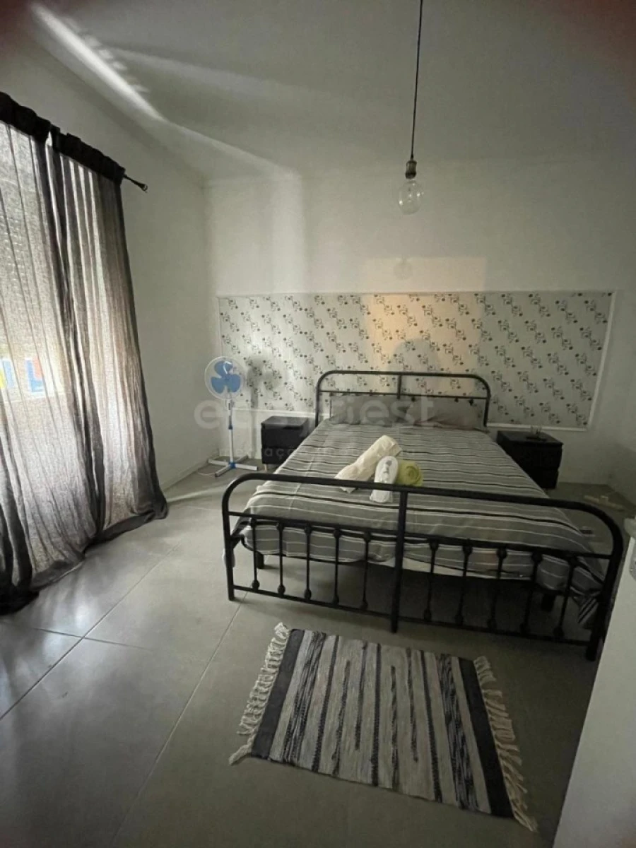 Moradia T3 para Venda em Salvada e Quintos Foto 28