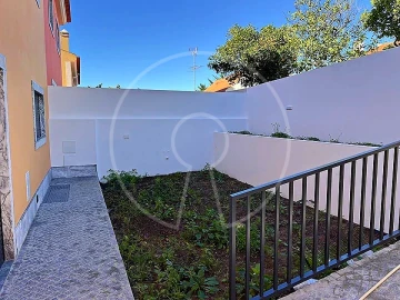 Moradia T3 para Venda em Cascais e Estoril