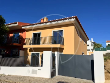 Moradia T3 para Venda em Cascais e Estoril
