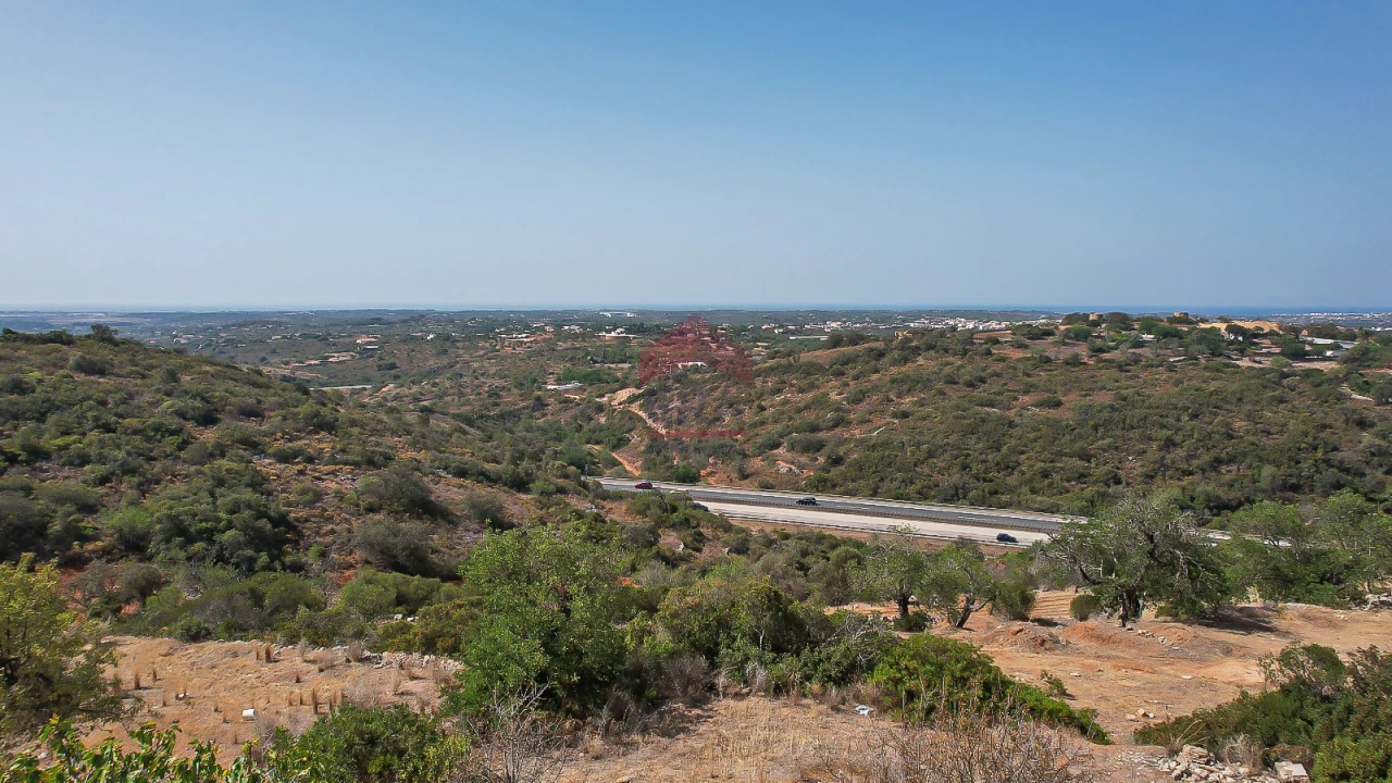Moradia T0 para Venda em Loule (São Clemente) Foto 18