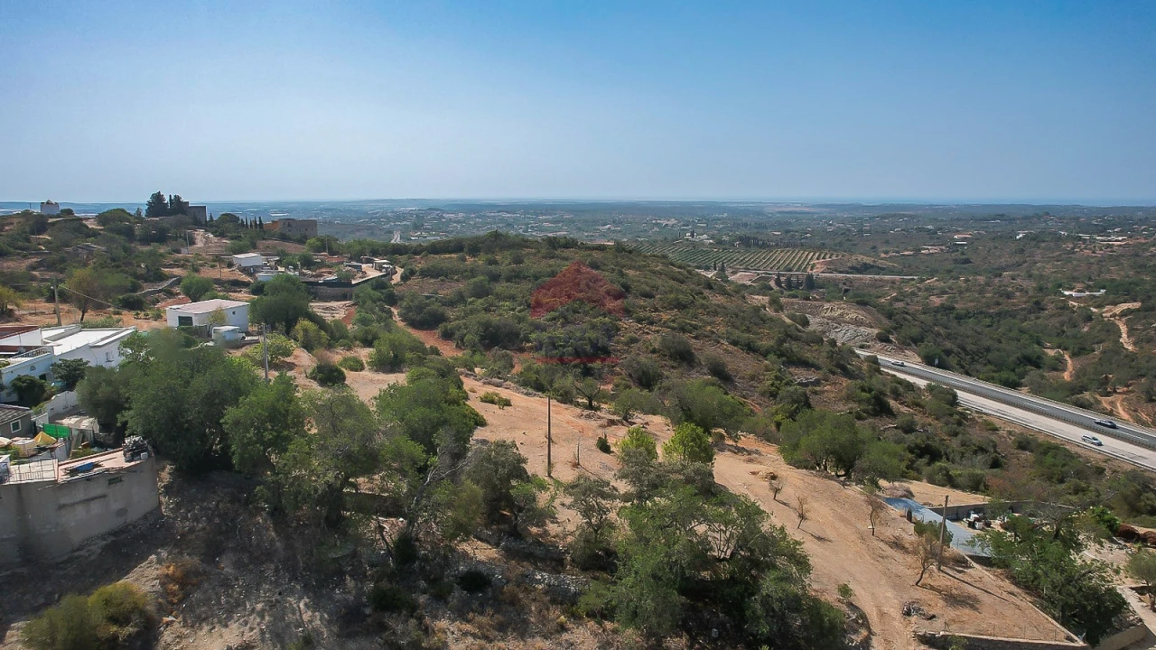 Moradia T0 para Venda em Loule (São Clemente) Foto 19