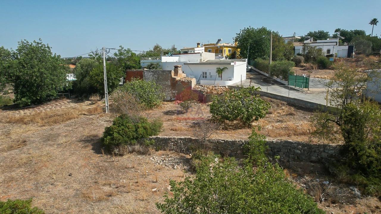 Moradia T0 para Venda em Loule (São Clemente) Foto 14