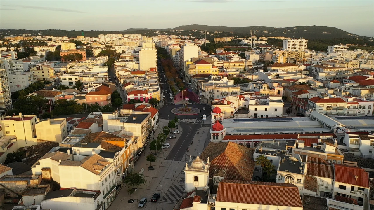 Moradia T0 para Venda em Salir Foto 18