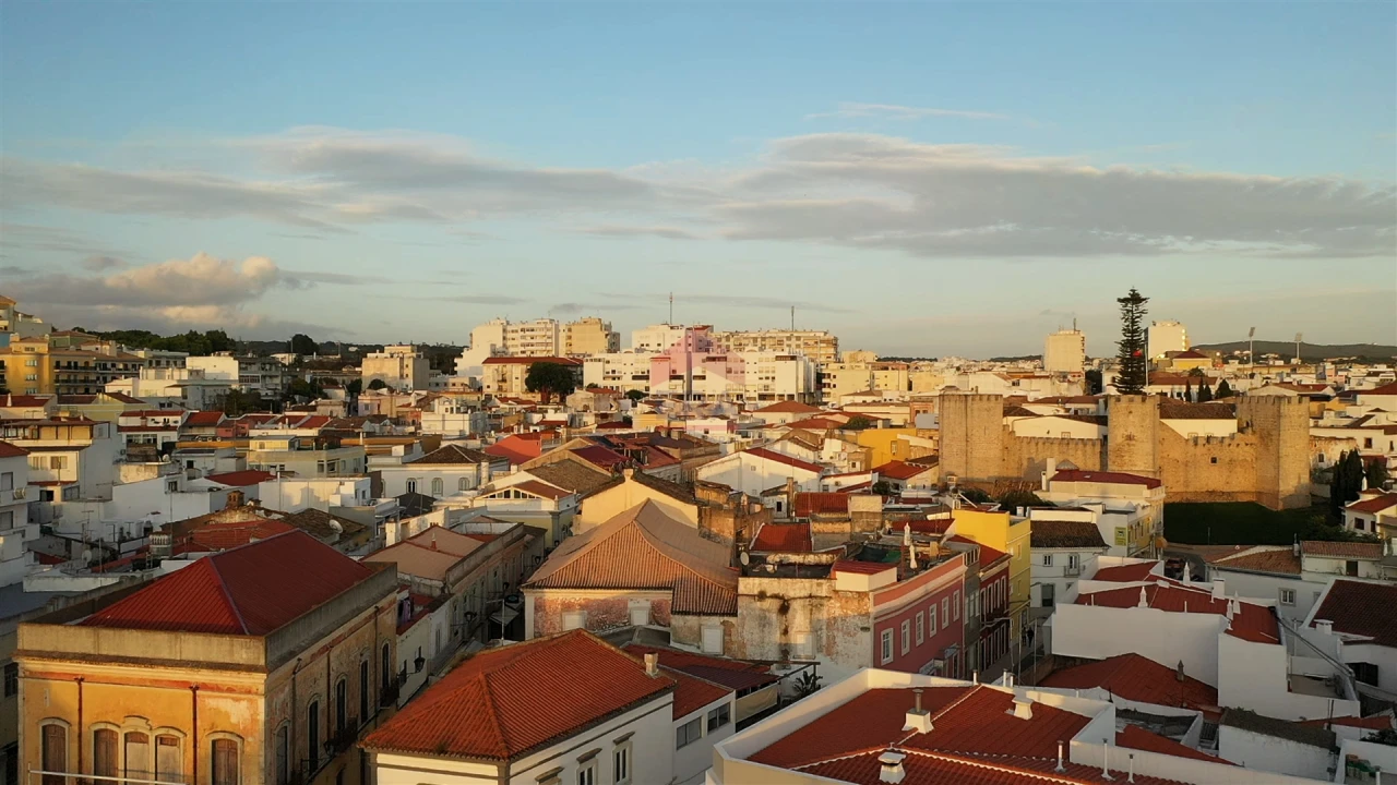 Moradia T0 para Venda em Salir Foto 17