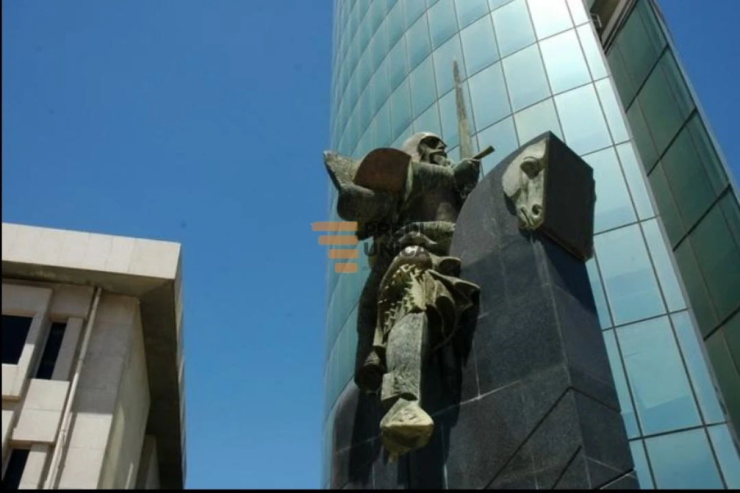 Loja para Arrendamento em Cidade da Maia Foto 3