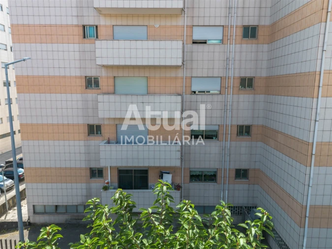 Apartamento T3 para Venda em Caldas de Vizela (São Miguel e São João) Foto 28