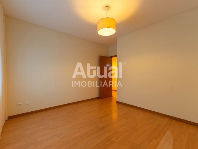Apartamento T3 para Venda em Caldas de Vizela (São Miguel e São João) Foto 23