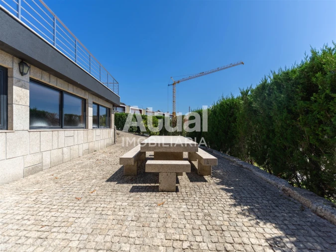 Moradia T3 para Venda em Caldas de Vizela (São Miguel e São João) Foto 44