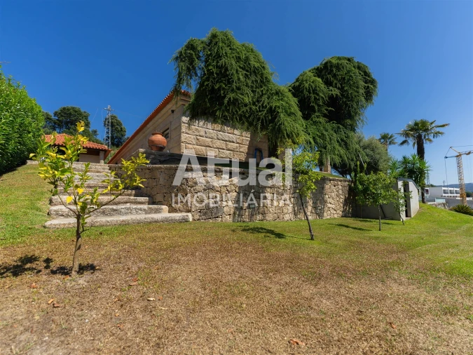 Moradia T3 para Venda em Caldas de Vizela (São Miguel e São João) Foto 59