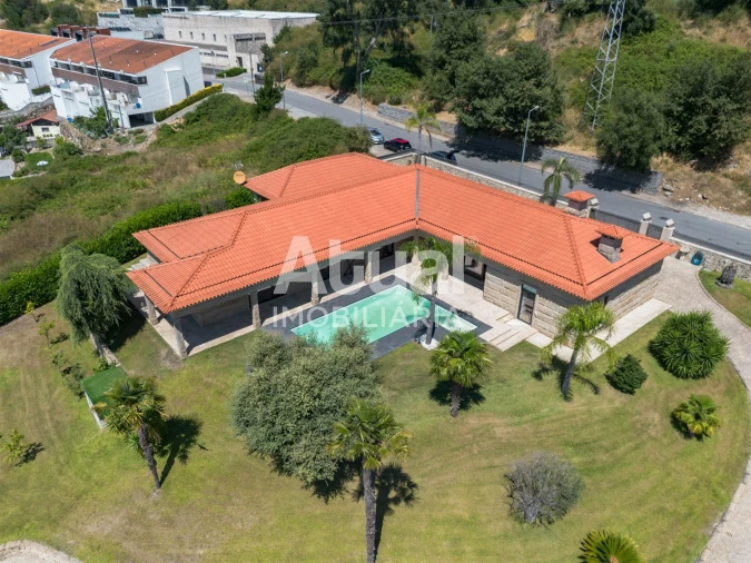 Moradia T3 para Venda em Caldas de Vizela (São Miguel e São João) Foto 64