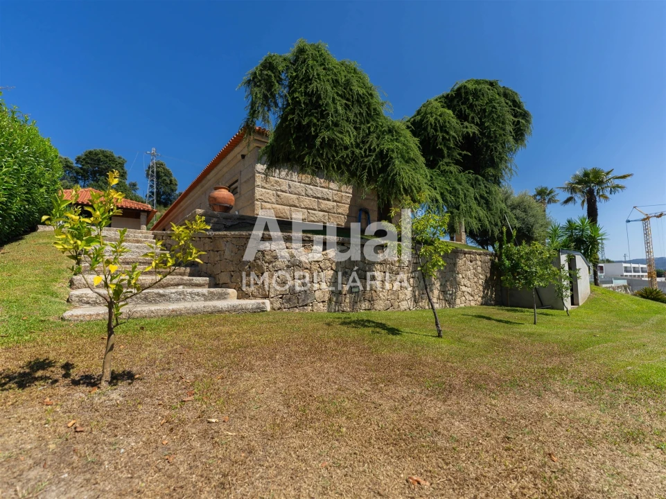 Moradia T3 para Venda em Caldas de Vizela (São Miguel e São João) Foto 59