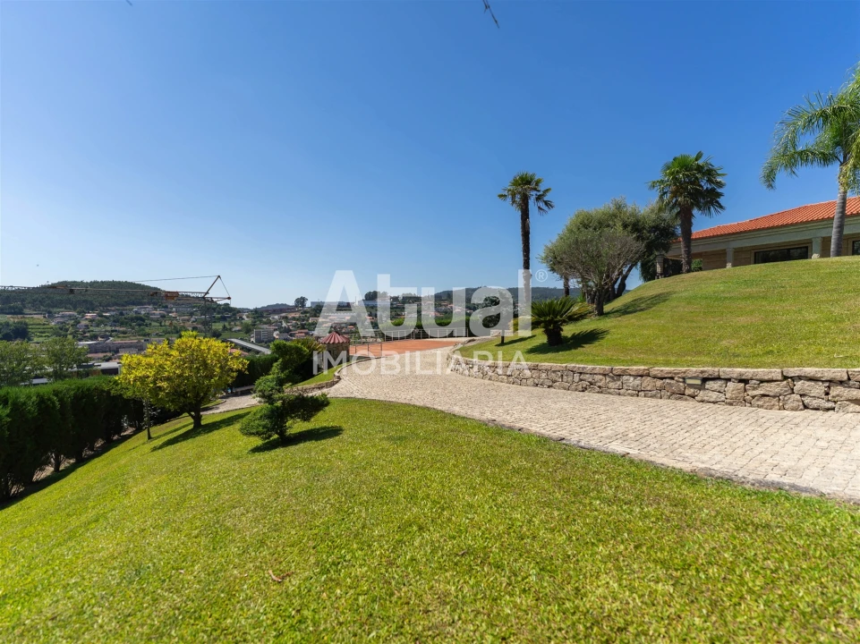 Moradia T3 para Venda em Caldas de Vizela (São Miguel e São João) Foto 56