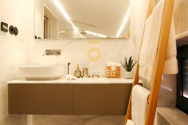 Moradia T3 para Venda em Baltar Foto 26