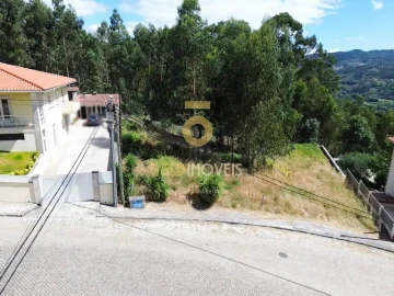Terreno para Venda em Sobrado e Bairros