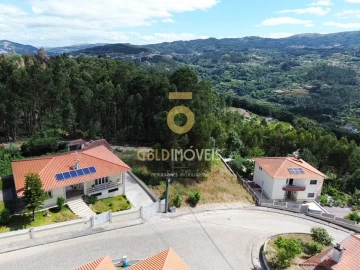 Terreno para Venda em Sobrado e Bairros