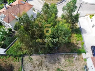 Terreno para Venda em Sobrado e Bairros