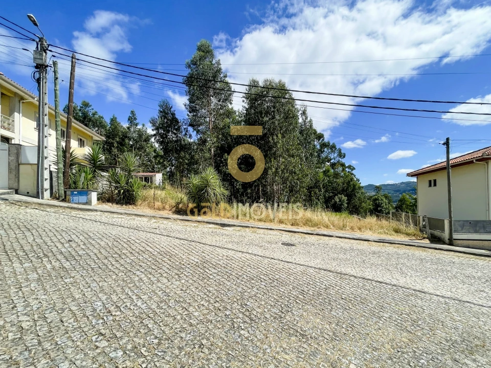 Terreno para Venda em Sobrado e Bairros Foto 13