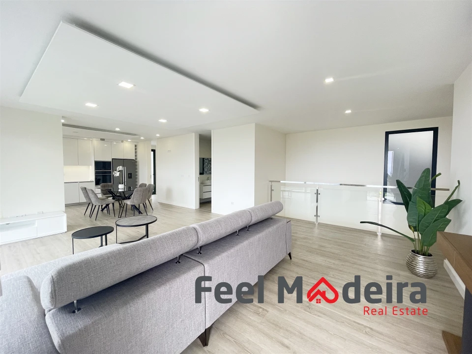 Moradia T3 para Venda em Ribeira Brava Foto 24